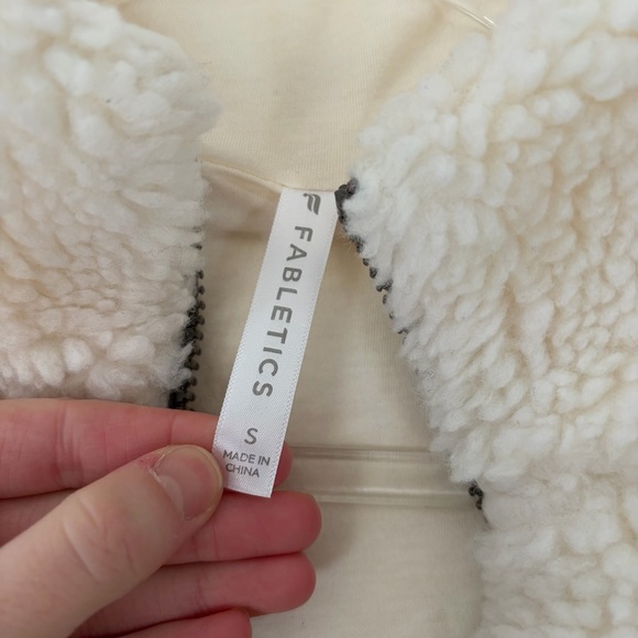 Fabletics Rylan Teddy Jacket - Picture 3 of 16